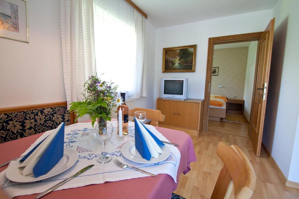 Ferienhaus Rosi Санкт-Мартин-ам-Тенненгебирге Номер фото