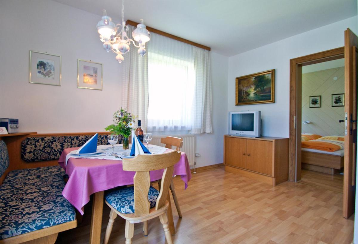 Ferienhaus Rosi Санкт-Мартин-ам-Тенненгебирге Номер фото